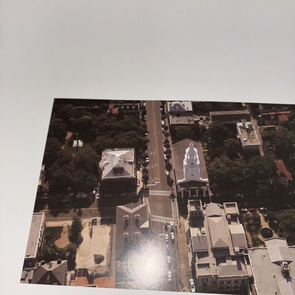 Charleston from Above: Aerial Photographs of the Lowcountry by Glenn, Frank - Picture 4 of 6